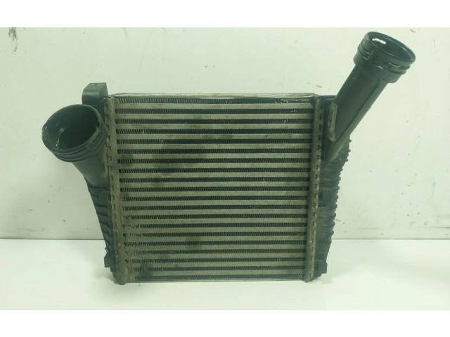 Интеркулер 95511064010 Porsche Cayenne (9PA)