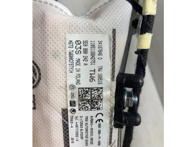 Подушка безопасности в сиденье 5E0880242A, 34167846D   Skoda Octavia Mk3 (5E)