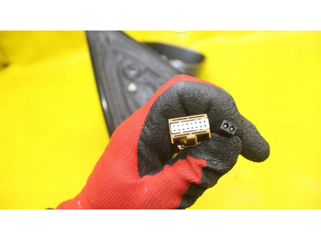 Zpětné zrcátko Porsche Cayenne (9PA) 2006 775