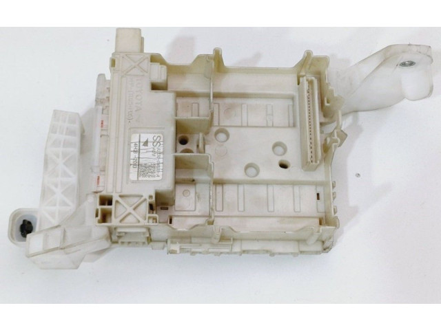 Блок предохранителей 827300H030 Peugeot 108