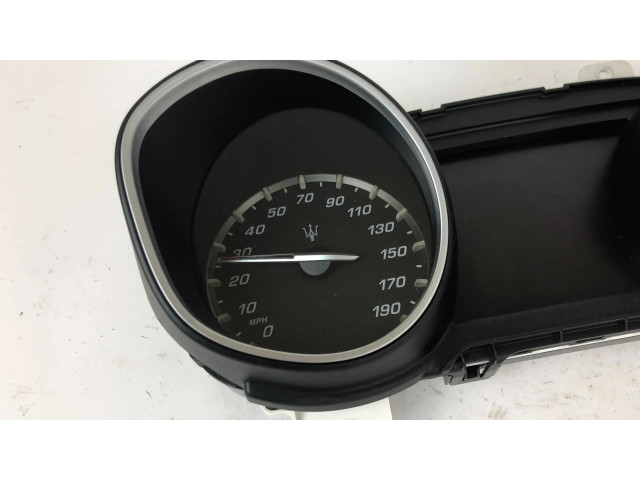 Přístrojová deska  Maserati Levante 2017 670101176, 503018860205  