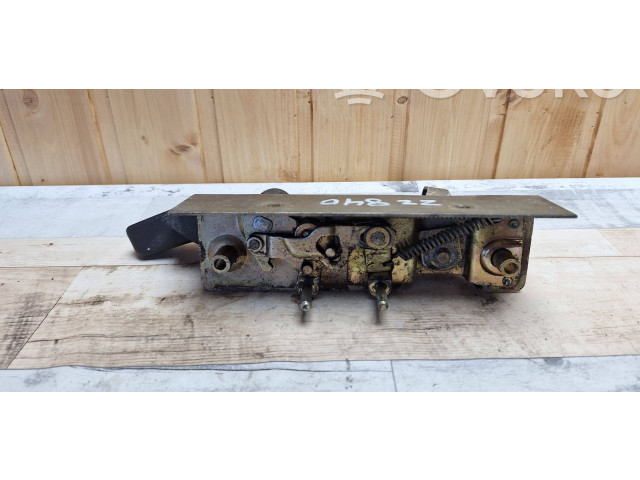 Zámek zadních dveří 9017400135 Mercedes-Benz Sprinter W901 W902 W903 W904 2004