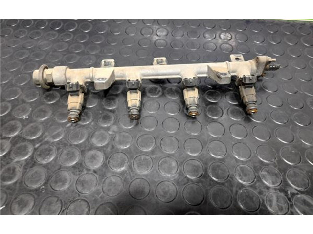 Vstřikovací lišta KIA Cerato