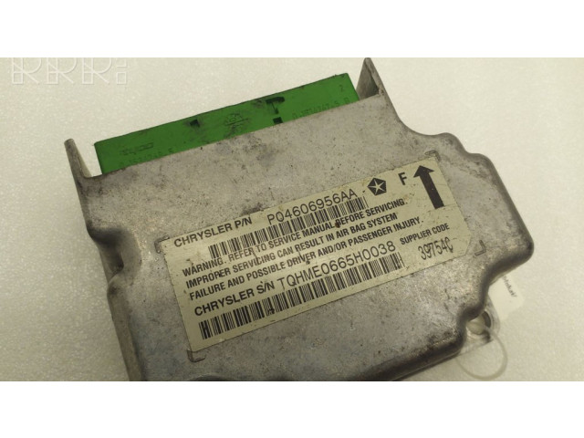 Блок подушек безопасности P04606956AA Jeep Cherokee