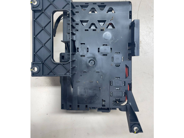   Pojistková skříňka 7L0937548C   Audi Q7 4L 2014