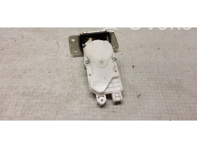 Замок багажника 07531 Mitsubishi Outlander 2007 - 2012 года