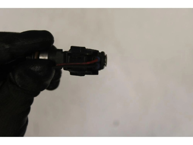 Vstřikovač Nissan Micra pro benzínový motor 1.4 CR12