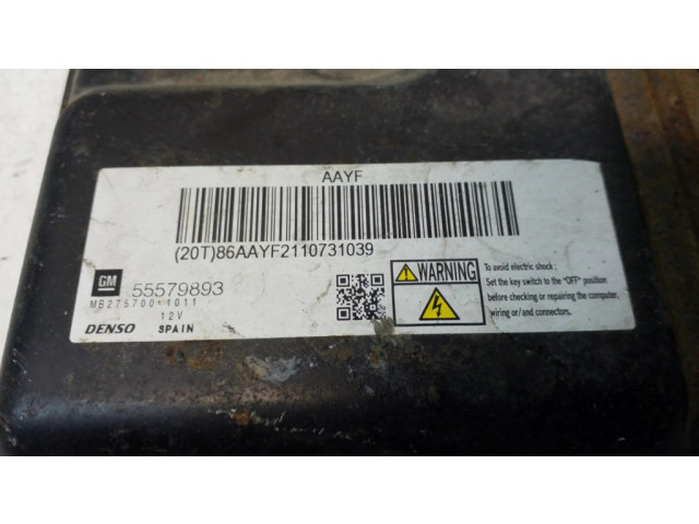 Блок управления двигателя 55579893   Opel Meriva B