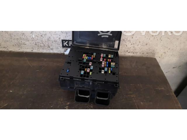 Блок предохранителей  H1BT14D068AG, H1BT14D068AG   Ford Fiesta    