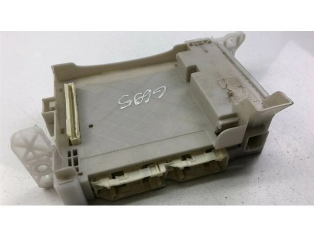 Блок управления TD25PD5, G695 Toyota Corolla E100