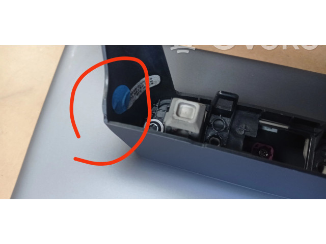 Дисплей P108954300J, 108954300J Tesla Model Y