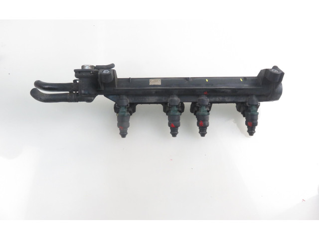 Топливная рампа 037906031AA, 06A133317A Audi A3 S3 8L для двигателя AKL