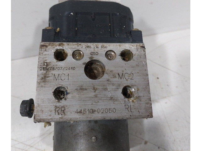 Блок АБС 0273004571, 0265216850   Toyota  Corolla Verso E121  2001 - 2004 года