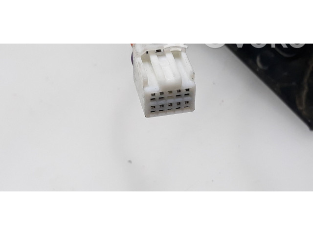 Zpětné zrcátko Mitsubishi Grandis 2005 MN145650HD