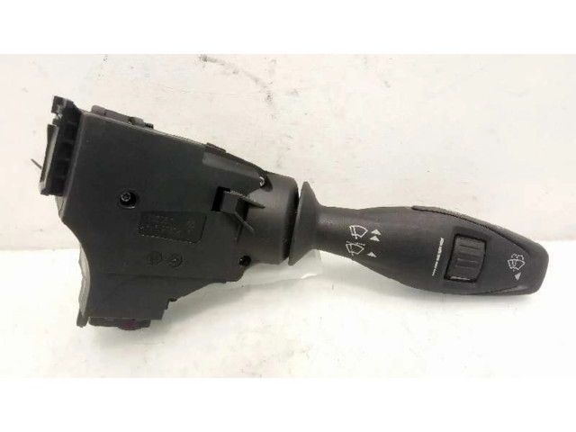 Ручка стеклоочистителей