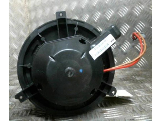 Вентилятор печки       Opel Meriva B