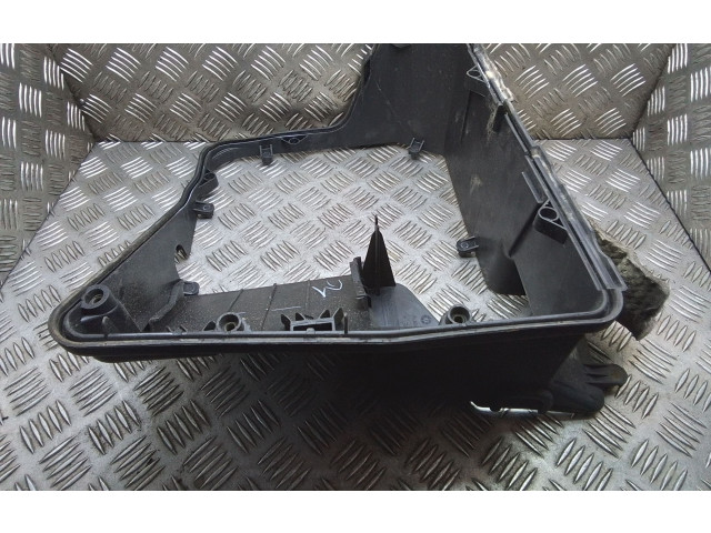 Pojistková skříňka 7h0907296a Volkswagen Multivan T5 2006