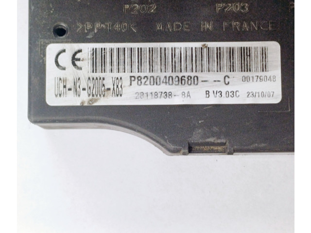 Блок комфорта P8200409680C, 281187388A   Renault Trafic II (X83)   