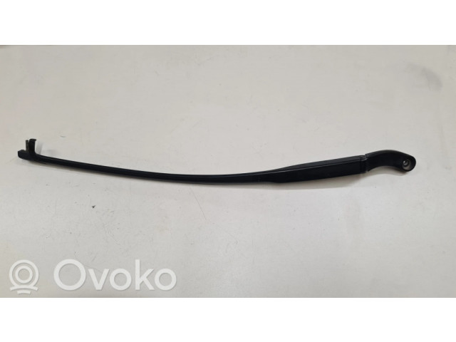 Ножка стеклоочистителей лобового стекла