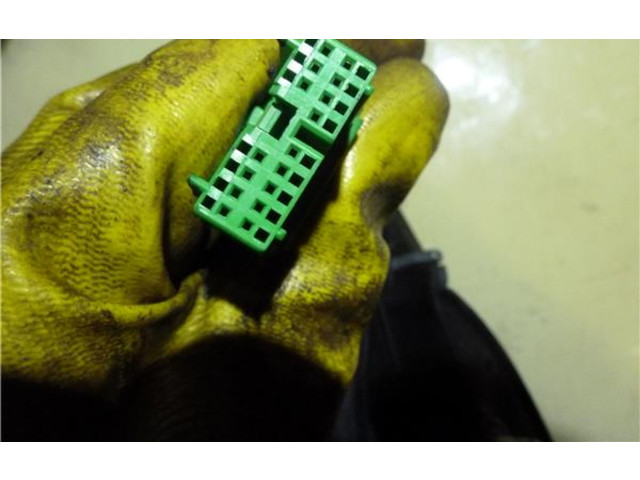 Зеркало электрическое Volvo V70 2000 - 2004 года