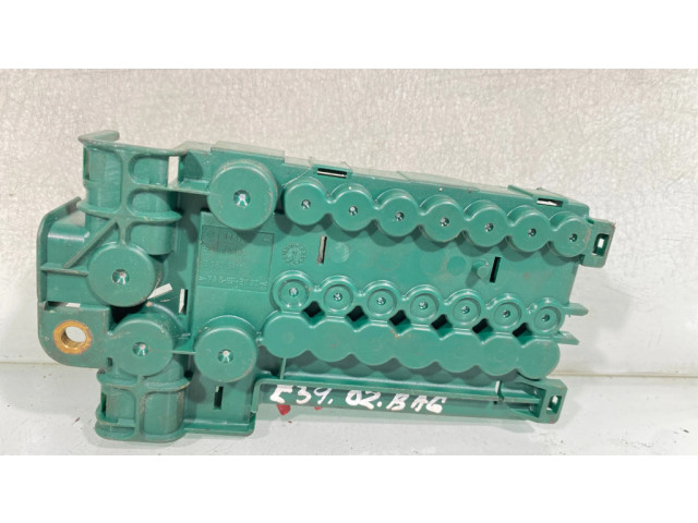 Pojistková skříňka 8387541 BMW 5 E39 2002