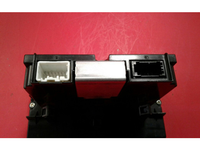 Дисплей    31268055   Volvo C30