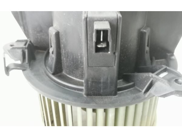 Вентилятор печки       Fiat Punto (188)