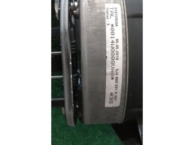 Подушка безопасности водителя 5J0880201H   Skoda Fabia Mk2 (5J)