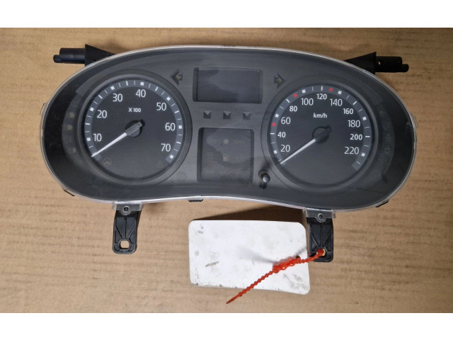 Панель приборов 8200276527A   Renault Clio II       