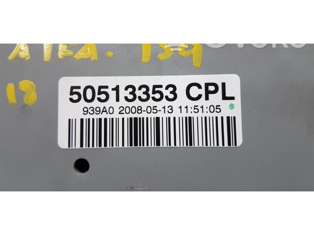 Блок предохранителей 50513353 Alfa Romeo 166