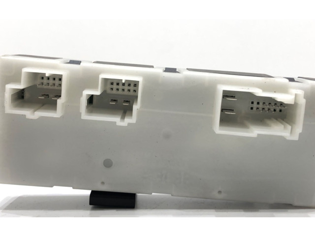 Блок управления 7481616   BMW 4 F36 Gran coupe