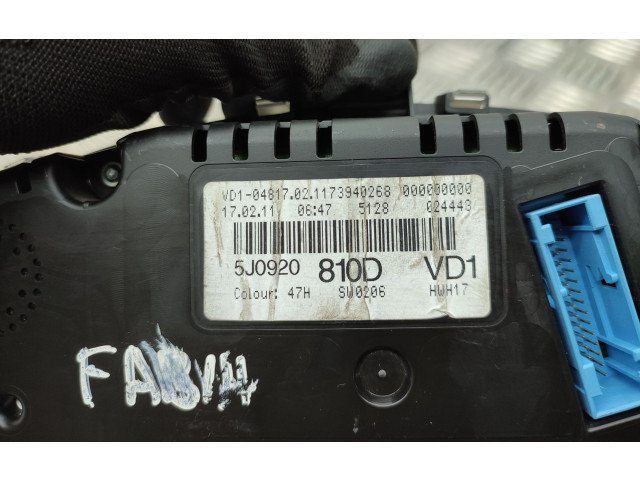 Geschwindigkeitsmesser Cockpit 5J0920810D   Skoda Fabia Mk2 (5J)       