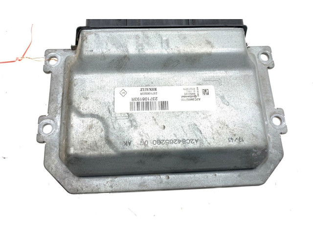 Блок управления двигателем Блок управления 237106320R Dacia Duster II