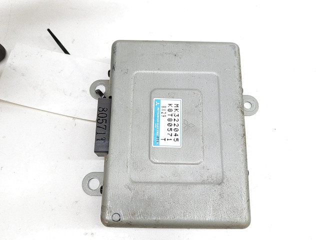 Řídící jednotka MK322045, K8T80571 Mitsubishi Pajero 1998