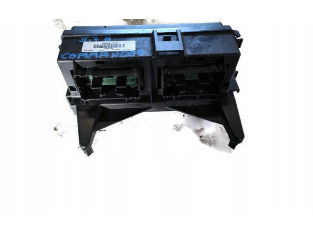 Блок предохранителей 04692114AC, 240KW Jeep Grand Cherokee (WK)