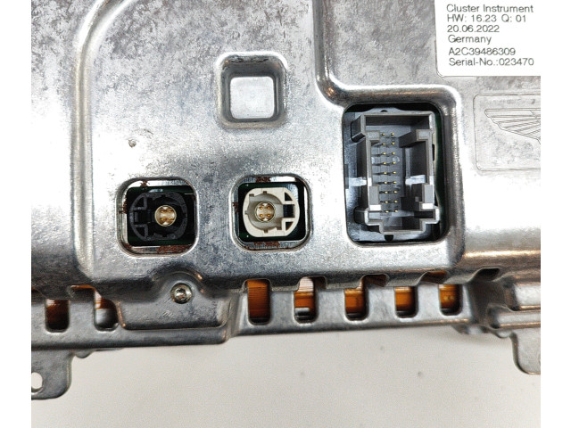 Přístrojová deska  Aston Martin DB11 2022 HY5310849AK, A2C39486309  