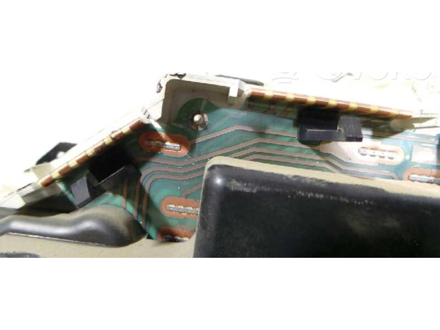 Přístrojová deska Citroen Berlingo 1963 9635681280