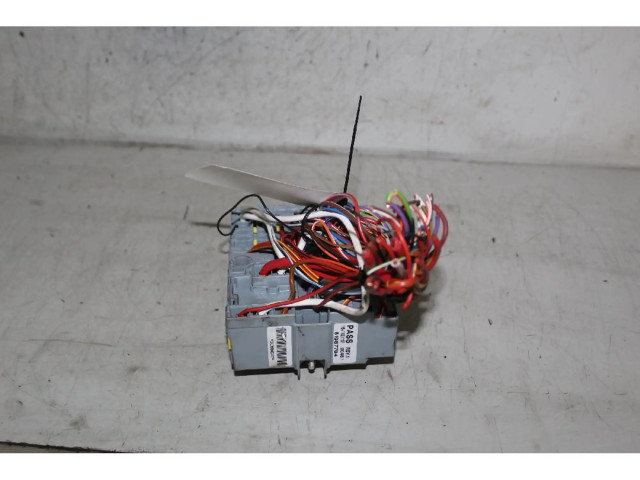 Блок предохранителей    Jeep Renegade    