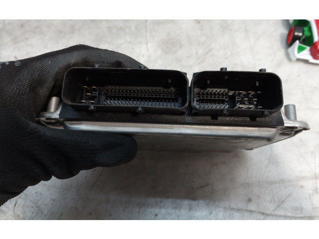 Řídící jednotka 038906019KD, 038906019KD Volkswagen Passat Alltrack 2004