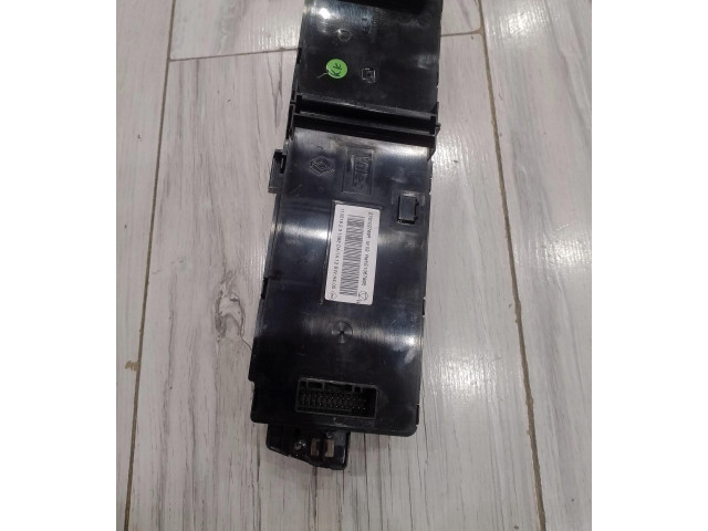 Блок управления климат-контролем 275102769R   Renault Scenic III   Grand scenic III