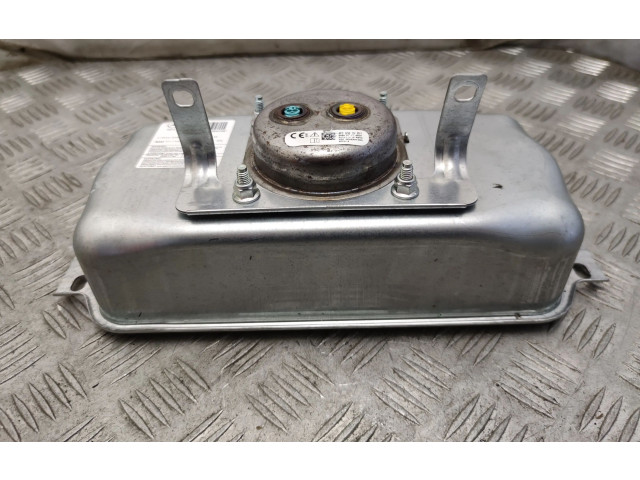 Подушка безопасности пассажира A1668602402 Mercedes-Benz GLE (W166 - C292)