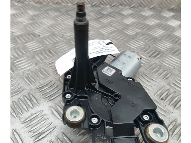 Моторчик заднего дворника A1769061600    Mercedes-Benz A W176