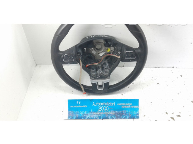 Volant Volkswagen Tiguan 2015