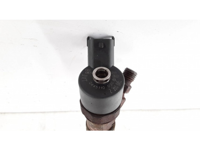 Vstřikovač 0445110030, 2354045   MG ZT - ZT-T  pro naftový motor 2.0  