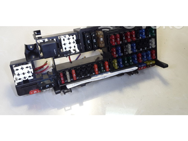 Pojistková skříňka 1685462143, A0025421319 Mercedes-Benz A W168 2002