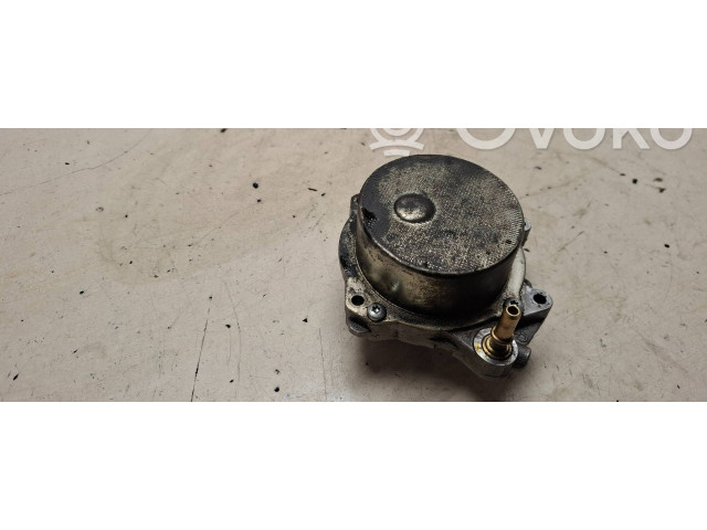 Вакуумный насос    55205446, 000552054   Opel Insignia A