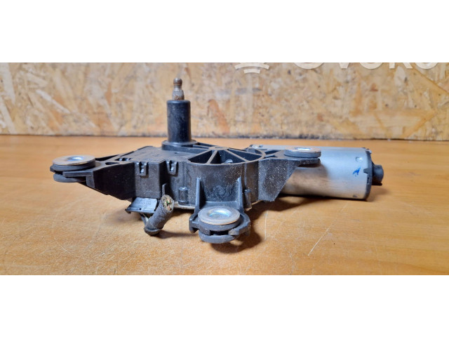 Моторчик заднего дворника 404683    Skoda Octavia Mk1 (1U)