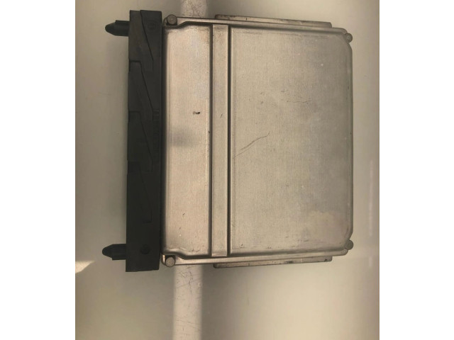 Блок управления двигателем Блок управления 8603116, 30646978   Volvo XC90