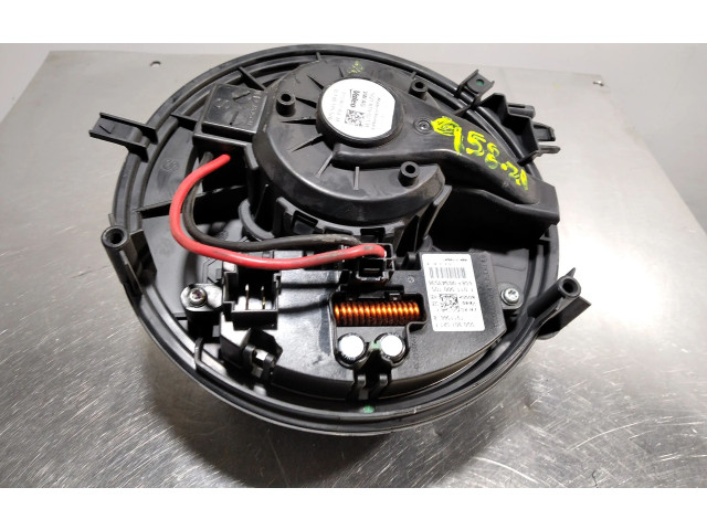 Вентилятор печки    5Q1819021B   Audi A3 S3 8V