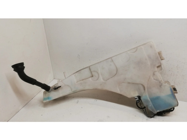 Бачок оконной жидкости